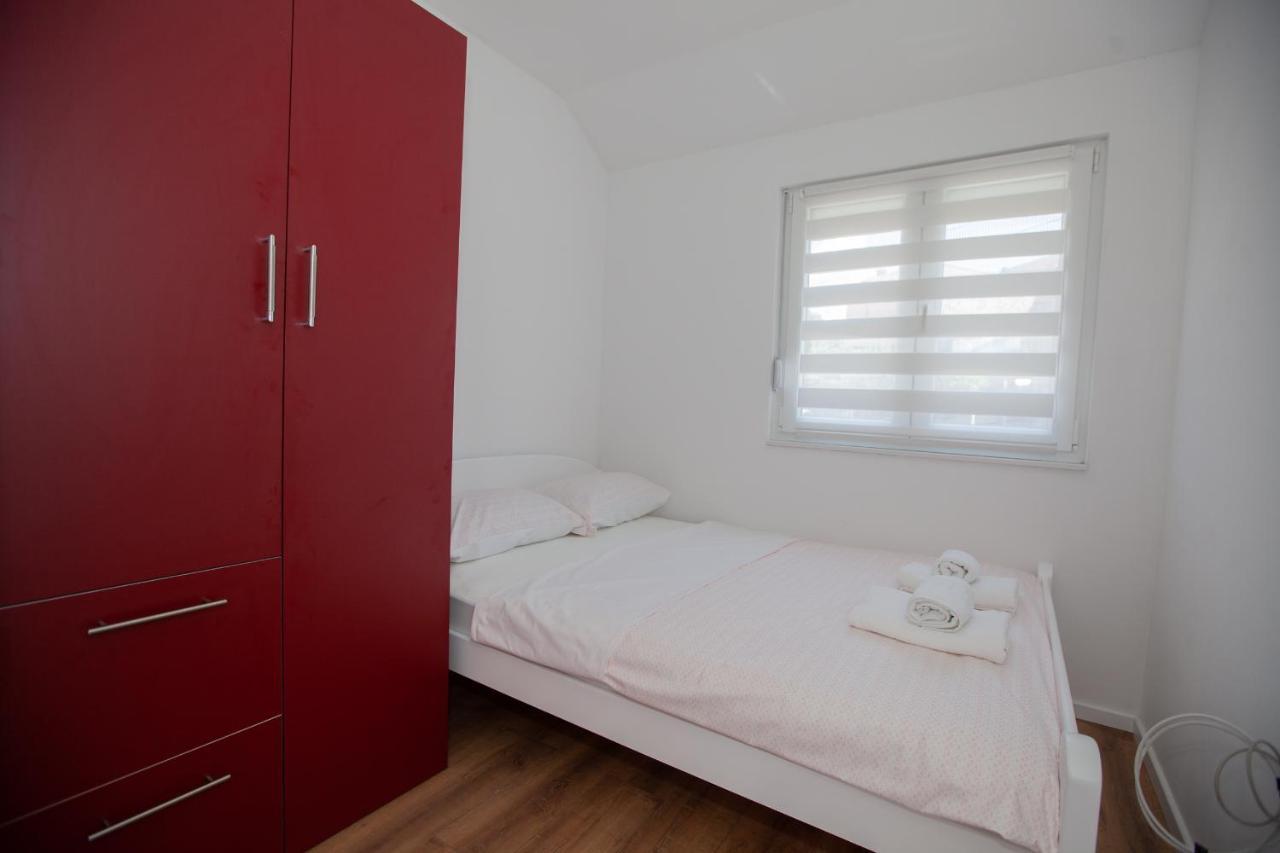 Apartmani Grubac Требинє Екстер'єр фото