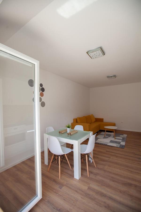 Apartmani Grubac Требинє Екстер'єр фото
