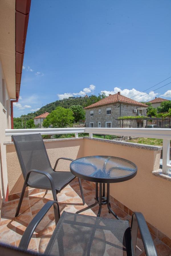 Apartmani Grubac Требинє Екстер'єр фото